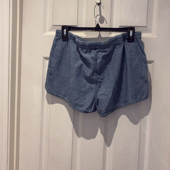 J.Crew chambray drawstring shorts SZ Medium - Picture 3 of 8